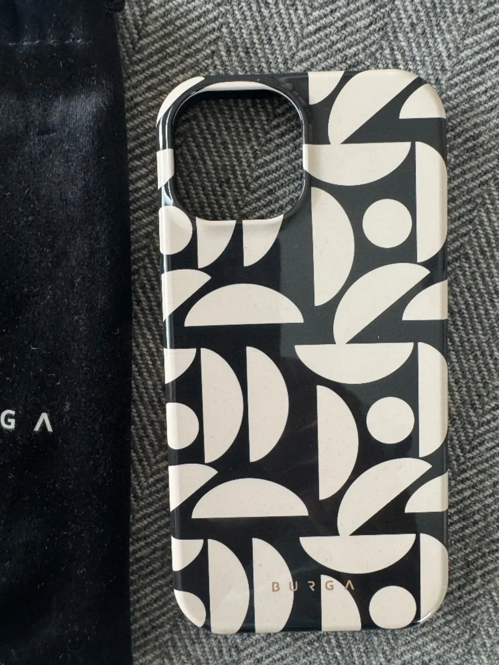 NWT, BURGA, DARLING 15 PRO MAX IPHONE COVER